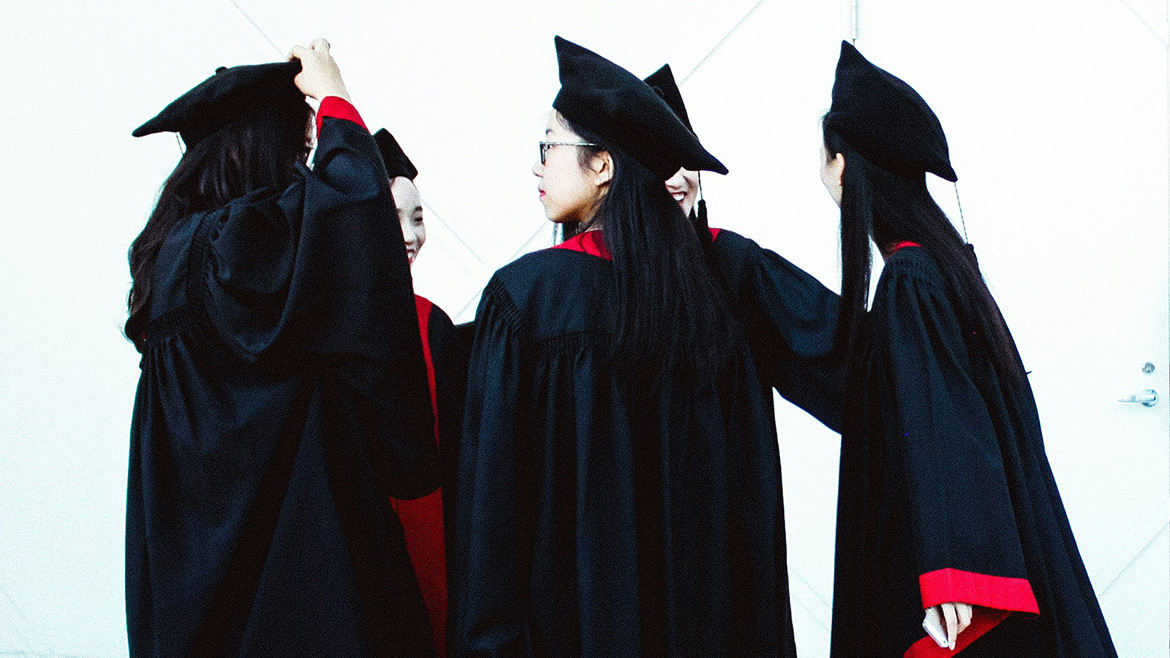 [BLOG] O que é doutorado profissional? Entenda como funciona e para quem é indicado.